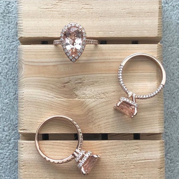 3.44Ct Pear Cut Morganite Solitaire Rose Gold Ring - Picture 12 of 16